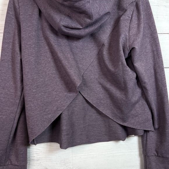 Gymshark Women’s Purple Cross Back Hoodie Pullover Sweater Size M - Picture 8 of 10